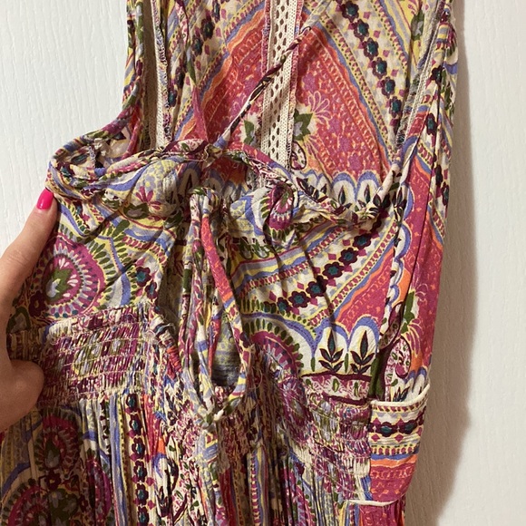 Angie like new boho dress - Picture 4 of 4